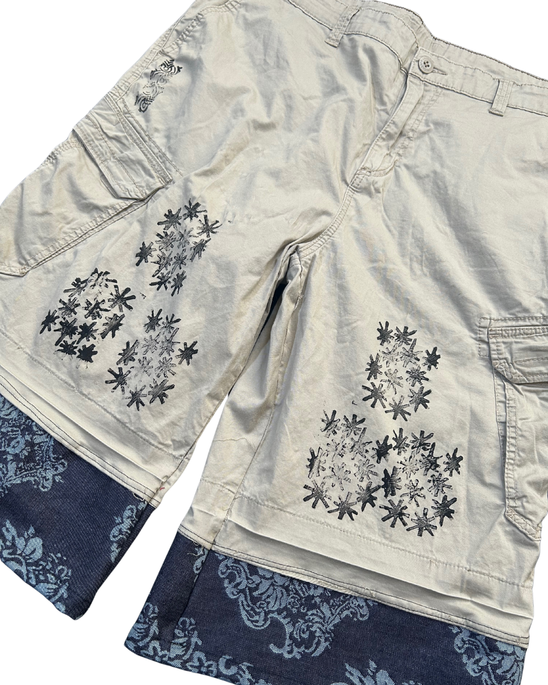 "Trabajando con la brujula" 3Qtr (Wide Leg Capris) Custom 1de1