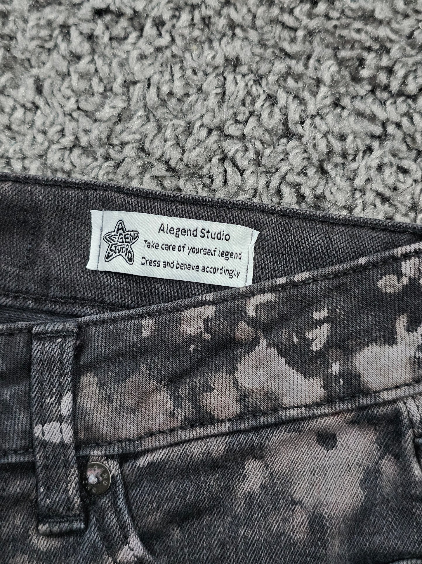 Q326 "The Competition" Jorts