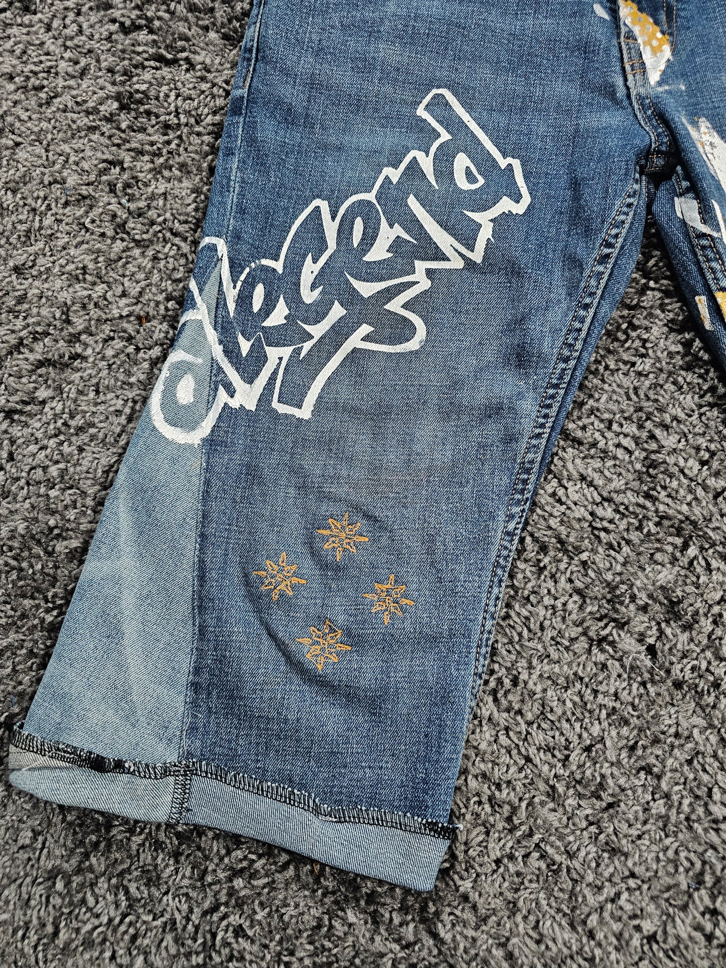 Q326 “Vejigante” Capri Jorts