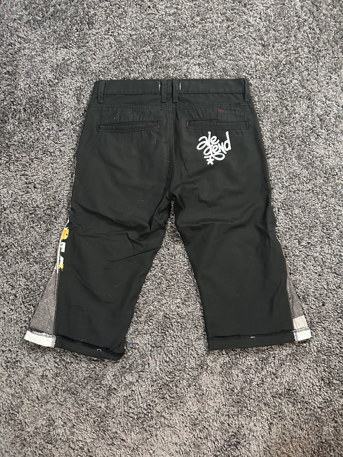 Vejigante Upcycled Gaucho 3/4 Jorts – Black