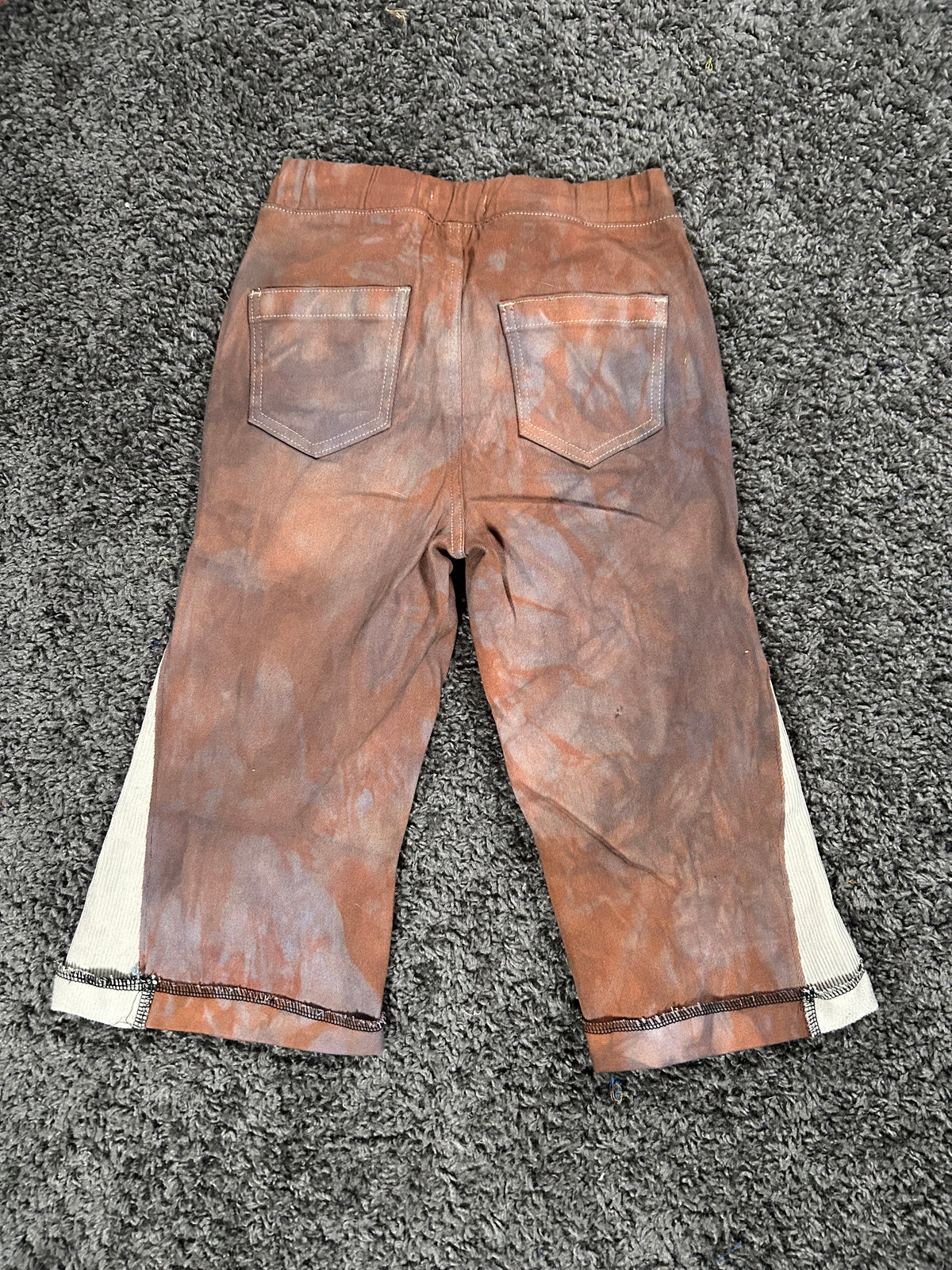 Q326 Rusted Star Upcycled Gaucho Jeans – Brown