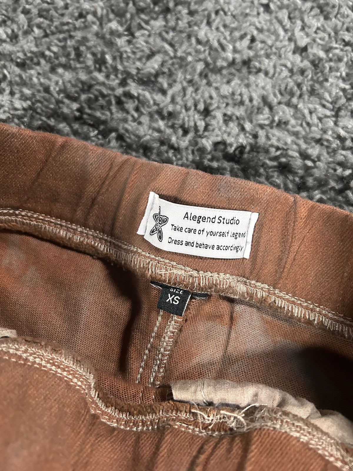 Q326 Rusted Star Upcycled Gaucho Jeans – Brown