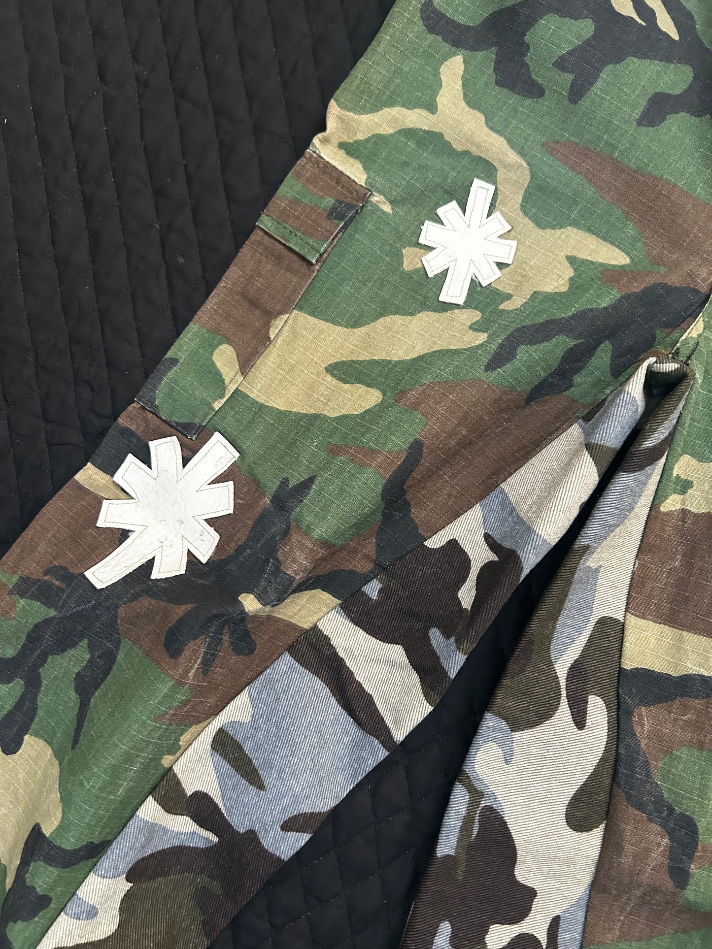 Camo Compass Patch Jeans .002