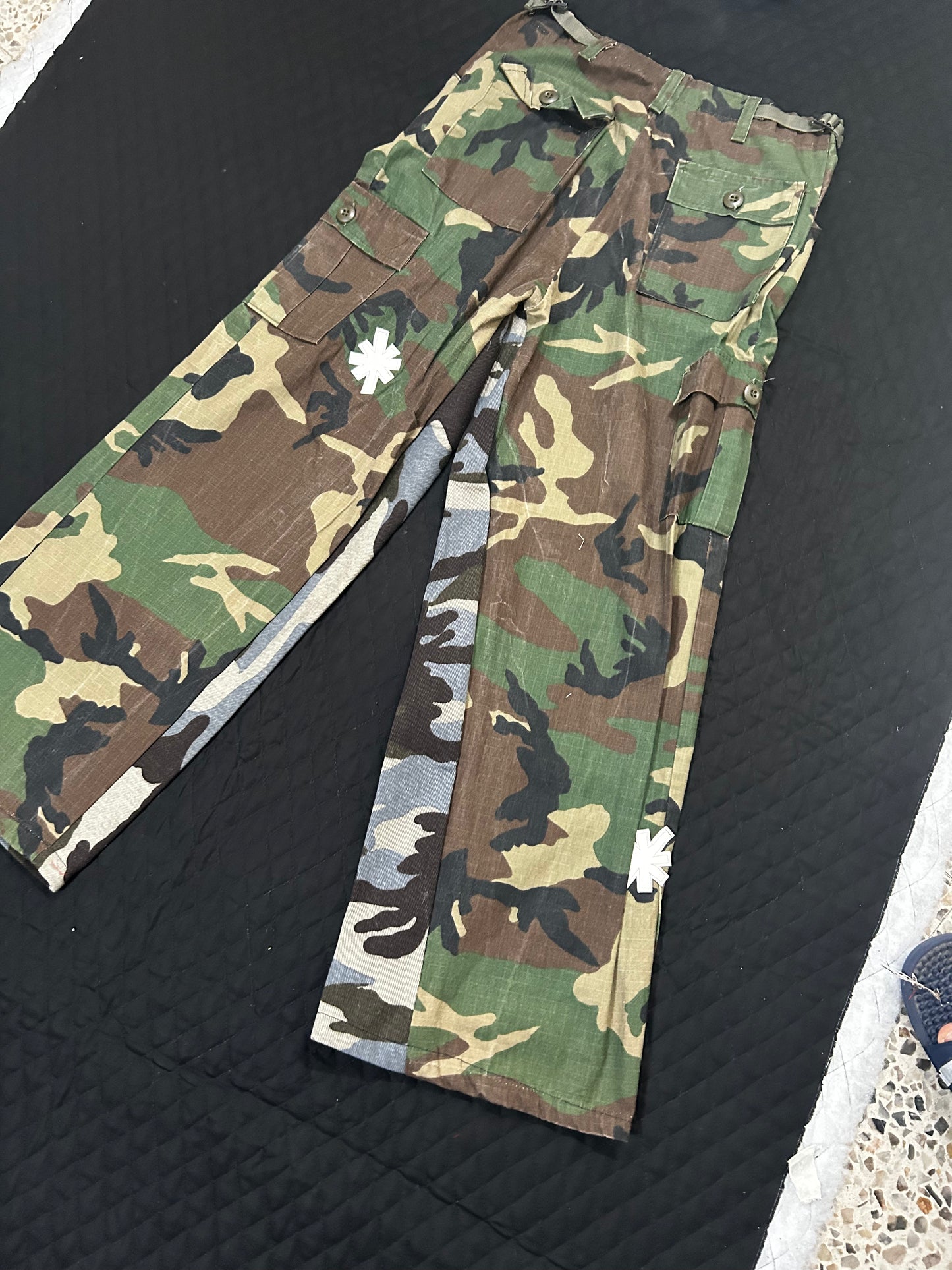 Camo Compass Patch Jeans .002