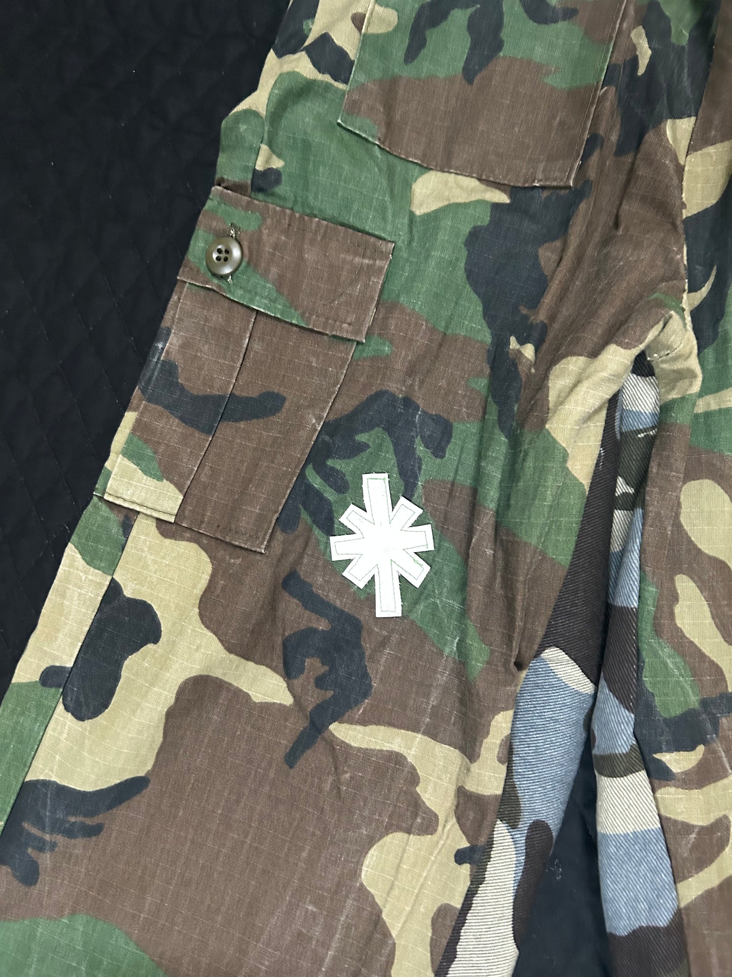 Camo Compass Patch Jeans .002